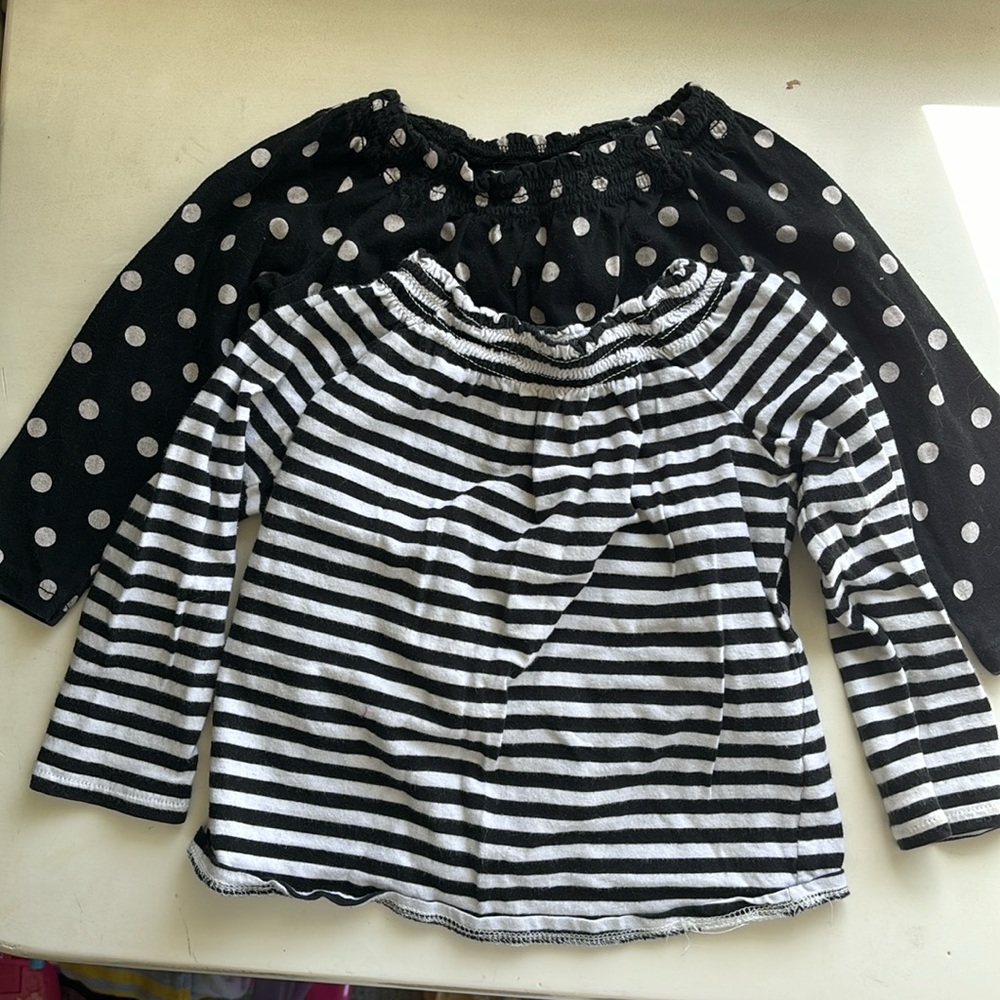 Gap long sleeved shirts